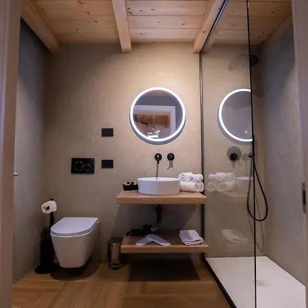 La Meridiana 4* コステロマーノ