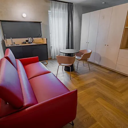 ベッド・アンド・ブレックファスト La Meridiana 4*