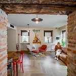 ベッド・アンド・ブレックファスト La Meridiana 4*